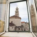 Ξενοδοχείο Peristil