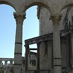 Peristil Ξενοδοχείο