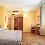 Hotel Peristil