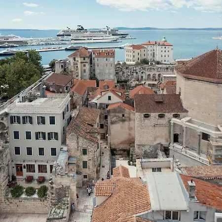 Ξενοδοχείο Peristil Σπλιτ