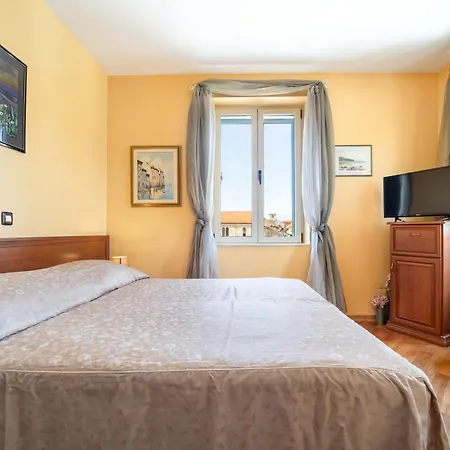 Peristil Hotel Split