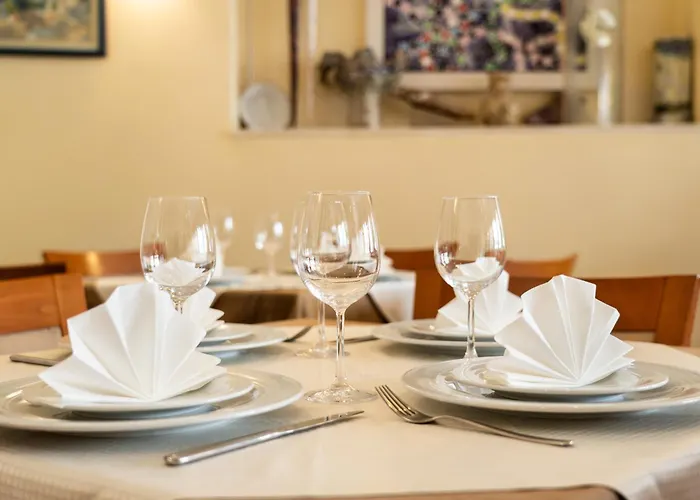 Ξενοδοχείο Peristil