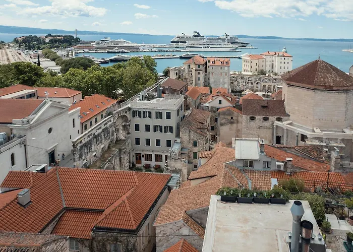 Peristil Ξενοδοχείο 3*