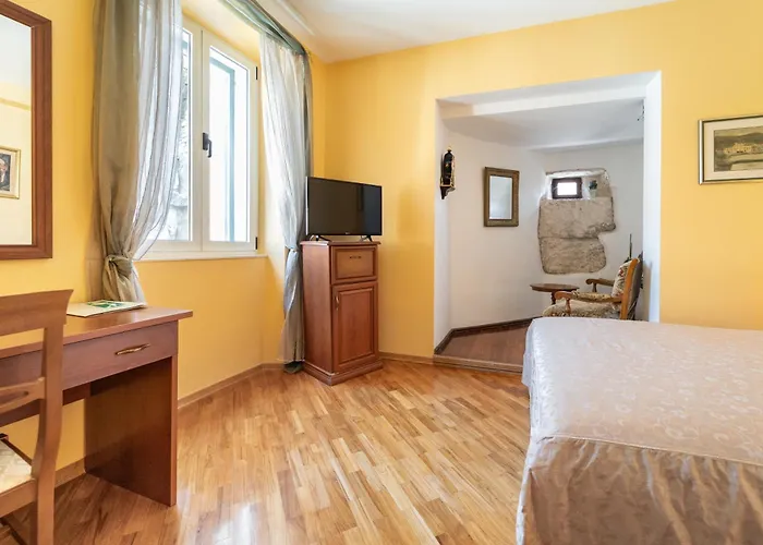 Peristil Ξενοδοχείο