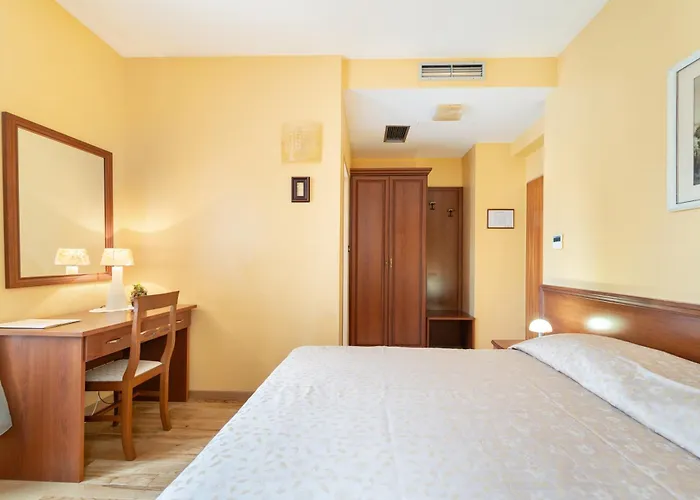 Peristil 3* Σπλιτ