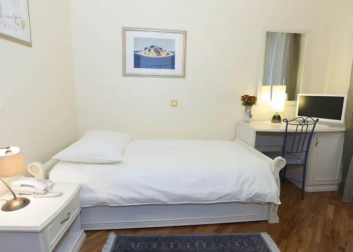 Peristil Ξενοδοχείο 3*