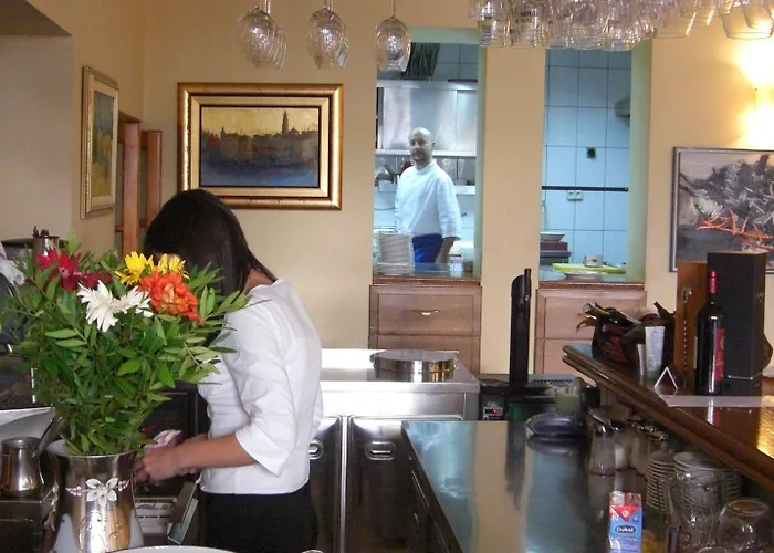 Peristil Ξενοδοχείο