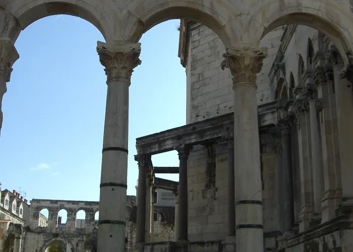 Peristil Ξενοδοχείο